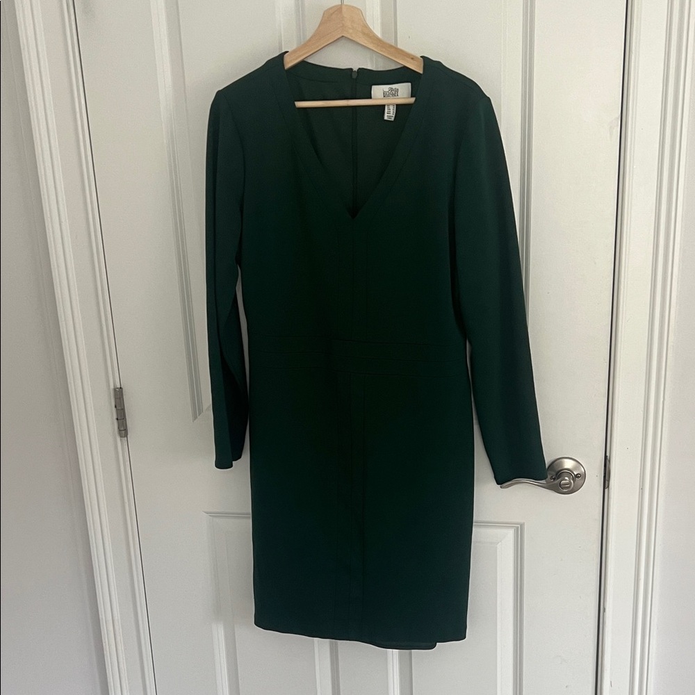 Belle Badgley Mischka Deep Green Long Sleeve Dress